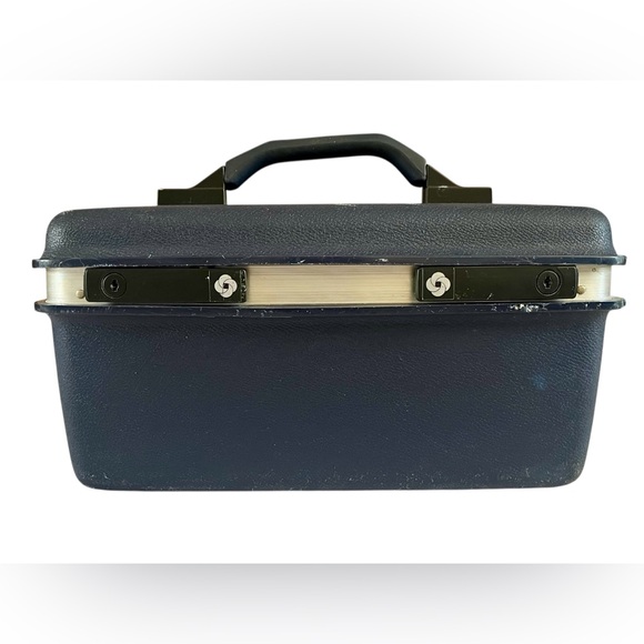 Samsonite Handbags - Vintage Navy Blue Samsonite Hard Carry On Makeup Case